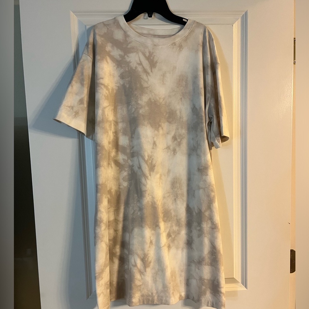 a new day T-Shirt dress